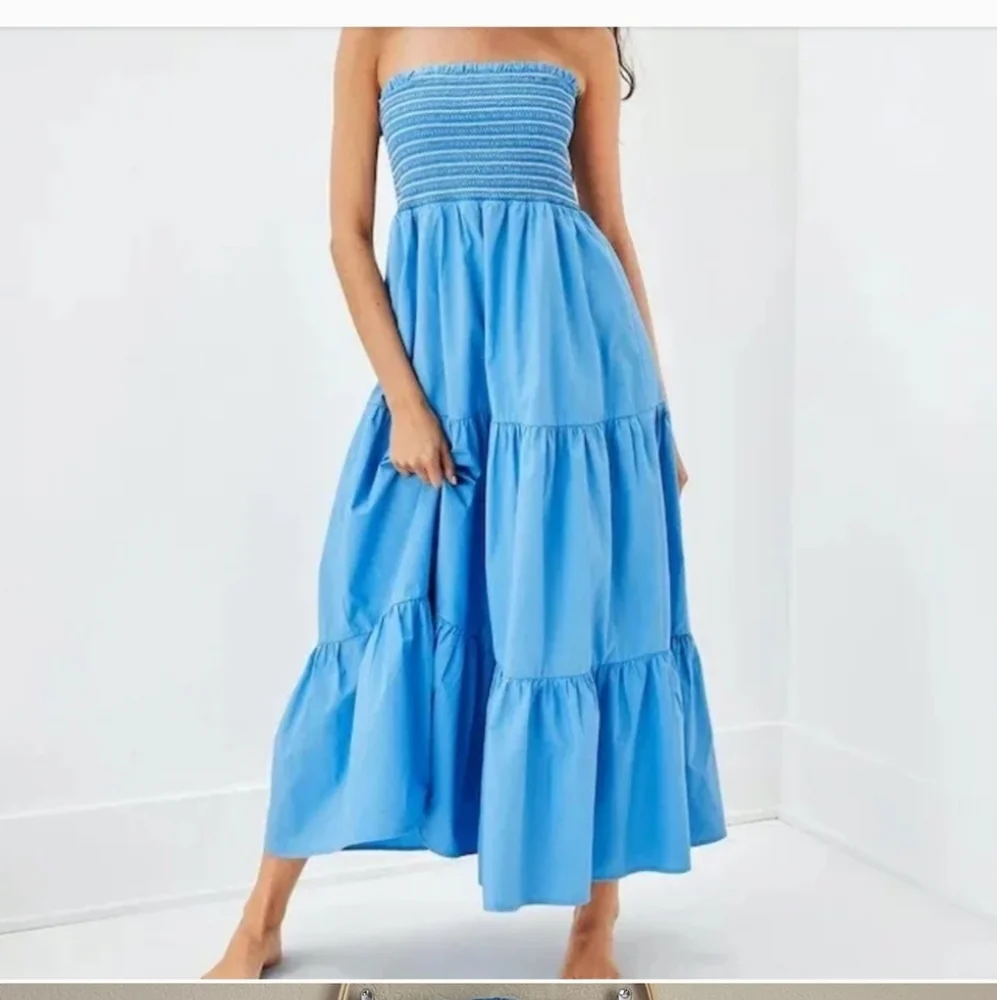 American Eagle, Blue “Smockin On Sunshine” Strapless Midi Dress Worn 1x - Picture 1 of 2